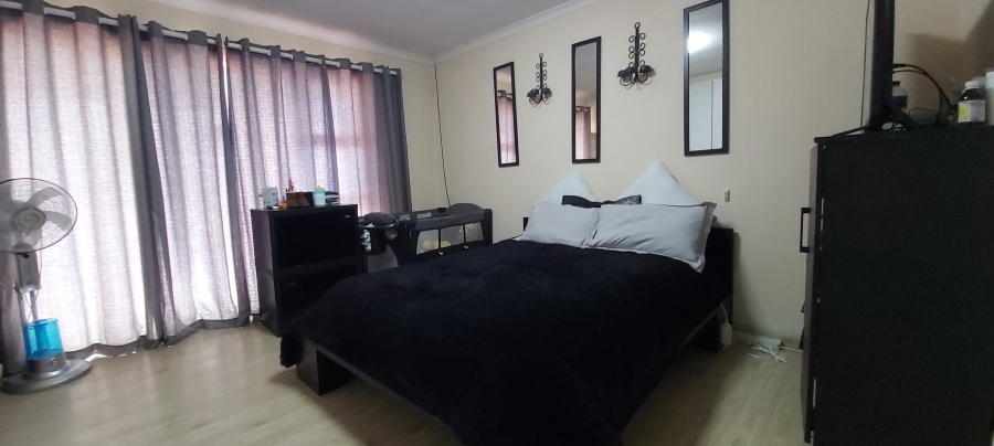3 Bedroom Property for Sale in Vredenburg Western Cape